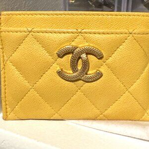 Caviar Quilted Card Holder Yellow